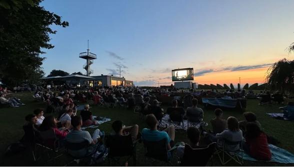Sommernachtskino