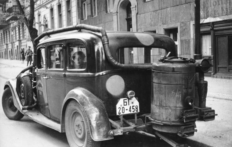 Berlin, Auto mit Holzgasantrieb Berlin, Auto mit Holzgasantrieb